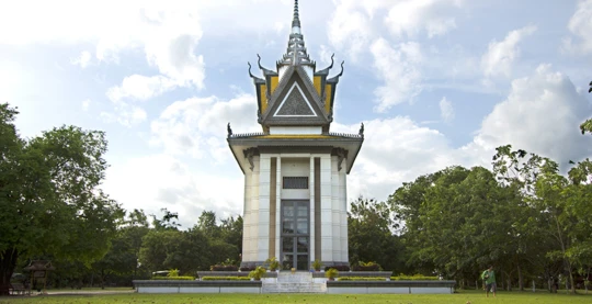 Visite des Champs de la mort et du Musée du génocide