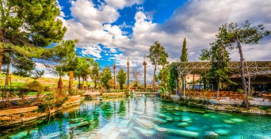 Thermal bathing: discover Cleopatra's secrets in Pamukkale