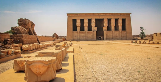 Besuch des Hathor-Tempels