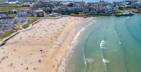 La Chaussée des Géants et sa côte près de Portrush, un site classé Unesco