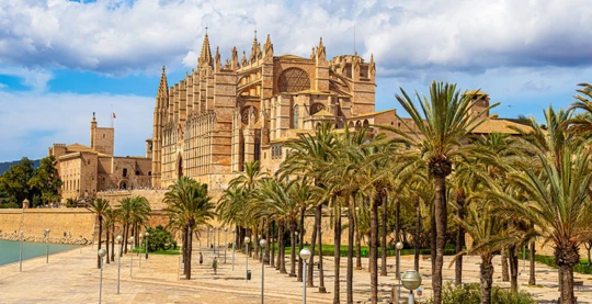 Discover the spirit of the Balearic Islands in the capital, Palma de Mallorca