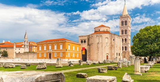 Visit Zadar, a fascinating city where past and present meet