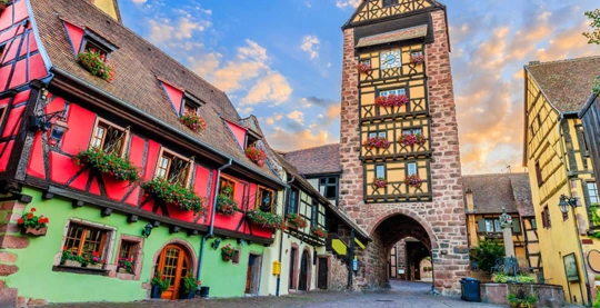 Escursione a Riquewihr e degustazione di vini.