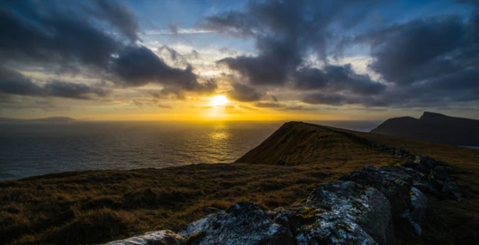 Polarnight Walk in Storvågan - Lofoten