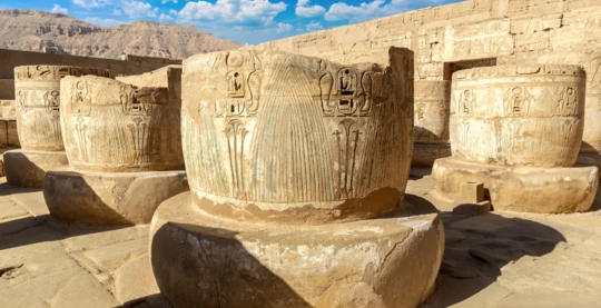 Visite du temple de Medinet Habu