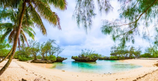 Tour de l’île de Rimatara en bus