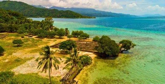 Visite du marae Taputapuatea
