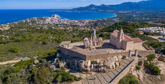 Sublime panorama from the promontory of the Notre-Dame-de-la-Serra chapel