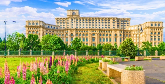 Giurgiu : visite de la ville de Bucarest (journée complète), y compris le palais du parlement et le déjeuner
