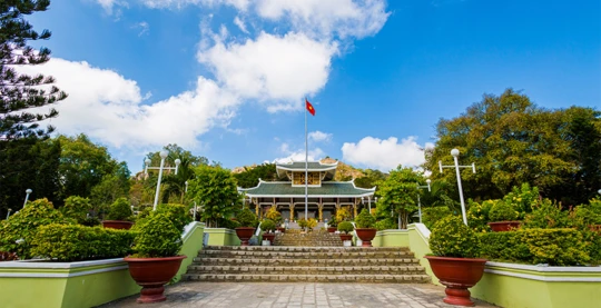 Visite de la montagne Sam