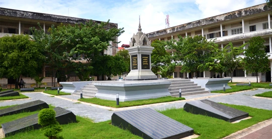 Visite du musée du génocide de Tuol Sleng