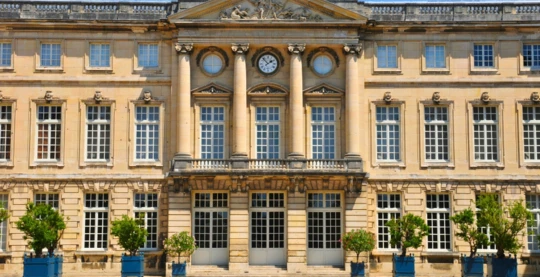 Compiègne, le musée mémorial de l'Armistice et le château de Compiègne