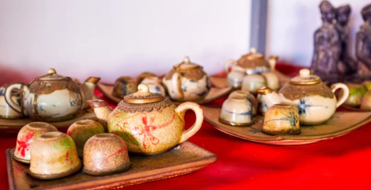 Té laosiano en la histórica casa Lamache