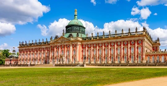 Sanssouci-Palast und Spaziergang in Potsdam