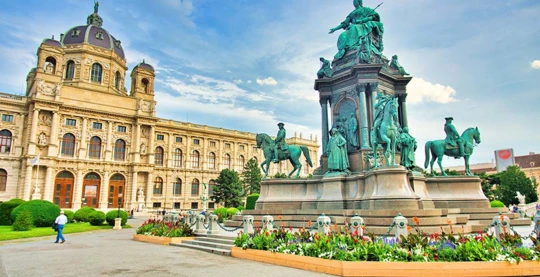 Visita guiada de Viena y visita al Palacio de Schönbrunn