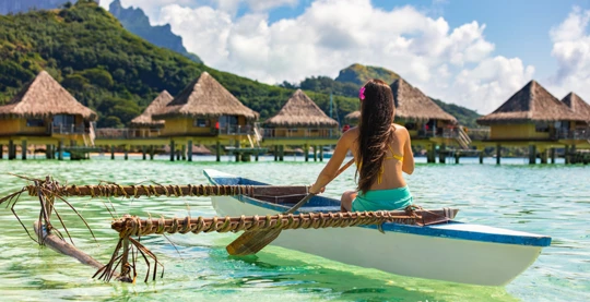 Recorrido por la laguna en barco y piragua
