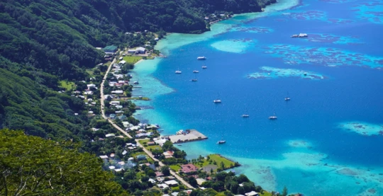 Exploration of Rikitea Island on foot or by truck