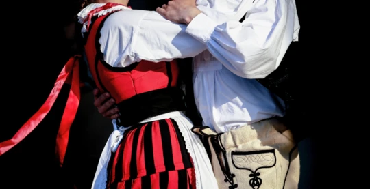 Budapest di notte con folklore