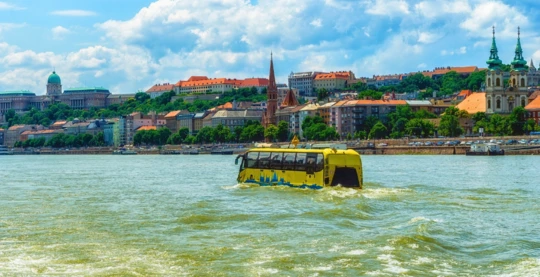 Scoperta di Budapest con l’autobus anfibio Riverride