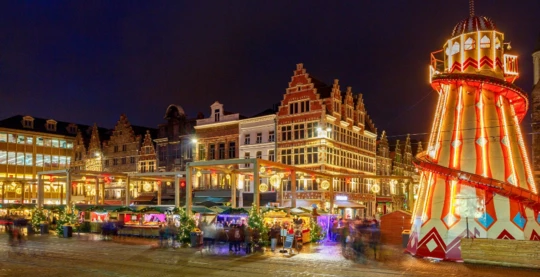Guided tour of the Ghent Christmas Market and tasting of local specialties