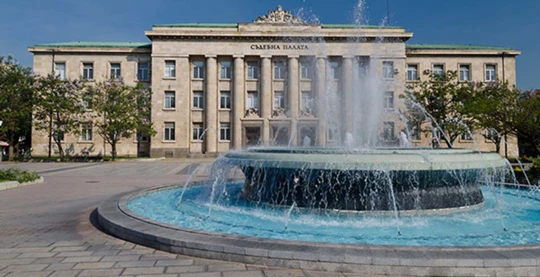 Roussé : instants monastiques