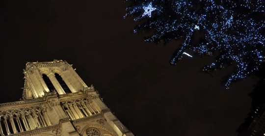 Night cruise in Paris