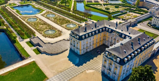 Cologne : patrimoine UNESCO – palais d’Auguste à Brühl