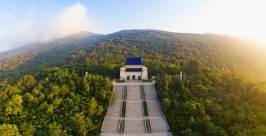 Visite du mausolée de Sun Yat Sen