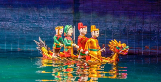 Private water puppet show