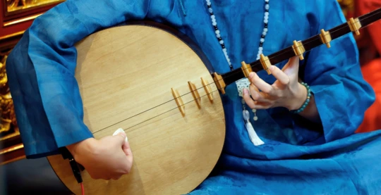 "Chau Van" Traditional Singing Performance