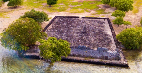 Visite du marae Papiro