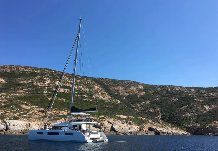 Lagoon 50 Marines de Cogolin | FEEL DOO