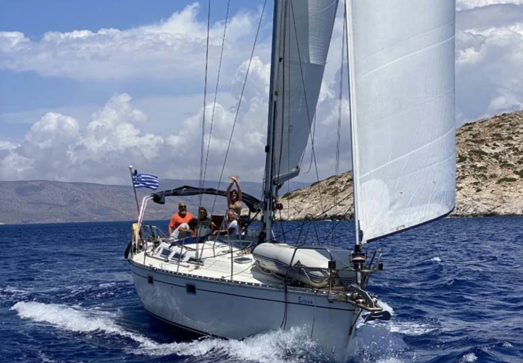 Sun Magic 44 Port de Paros | Sirena