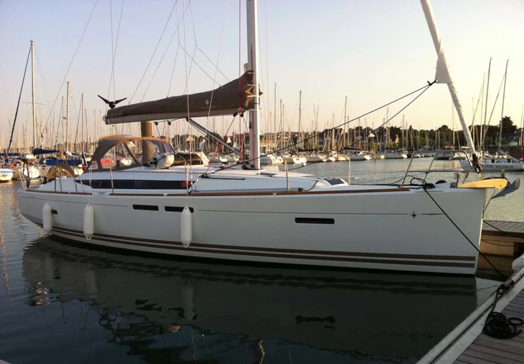 Sun Odyssey 409 La Trinité-sur-Mer | PALOU