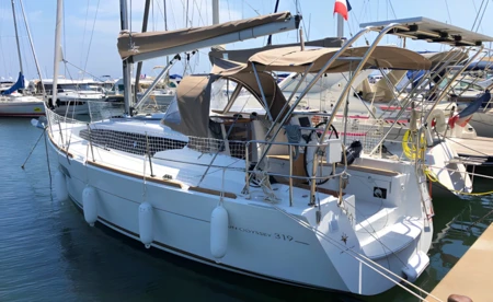 Sun Odyssey 319