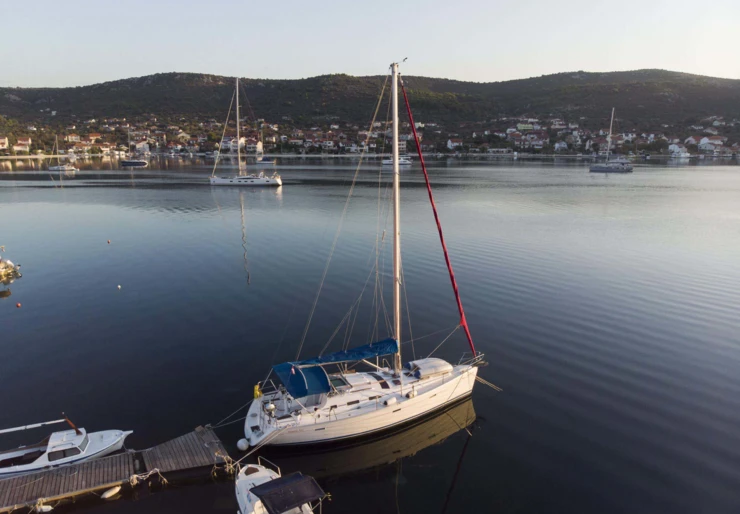 Oceanis Clipper 393 Vinisce | Mare