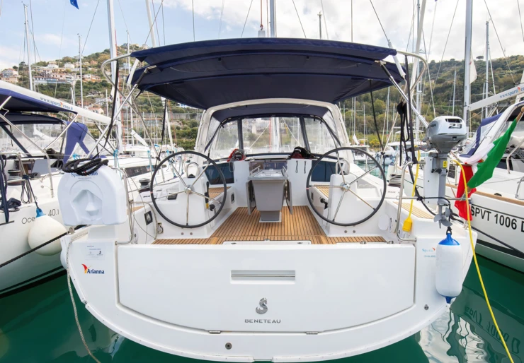 Oceanis 41.1 Capo d'Orlando | Arianna - Standard line