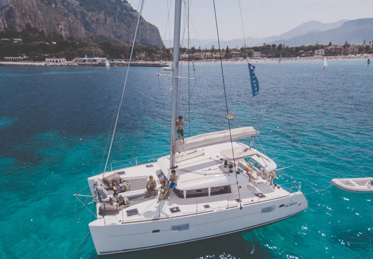 Lagoon 400 Capo d'Orlando | MAISHA