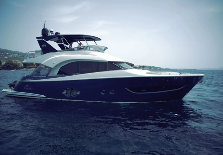 Monte Carlo Yacht 66 Port de Palma | Five Weeks