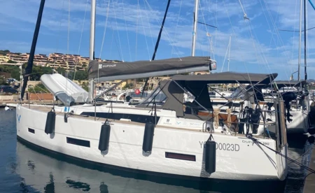 Dufour 390 GL