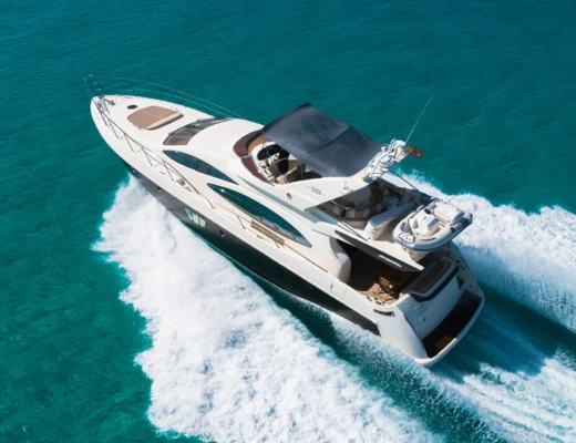 Azimut 68