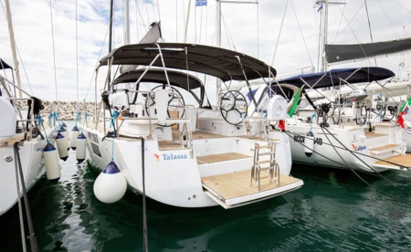 Jeanneau 54