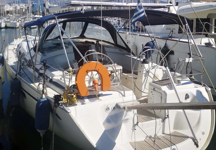 Bavaria 42 Cruiser Marina Gouvia | ECONOMY