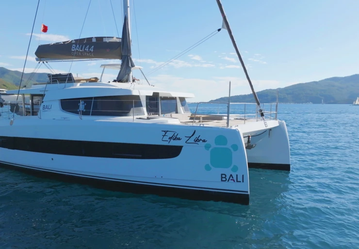 Bali 4.4 Albatros Marina | Ediba Libra