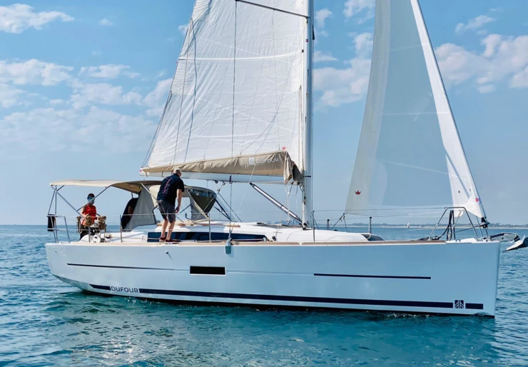 Dufour 360 GL Porto di Valencia | Amaia