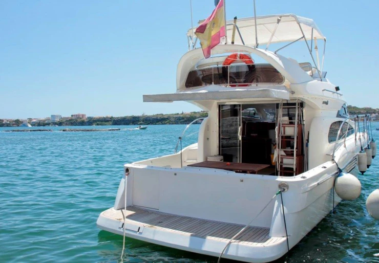 Astondoa 40 Fly Marina Mahon | Paquebote