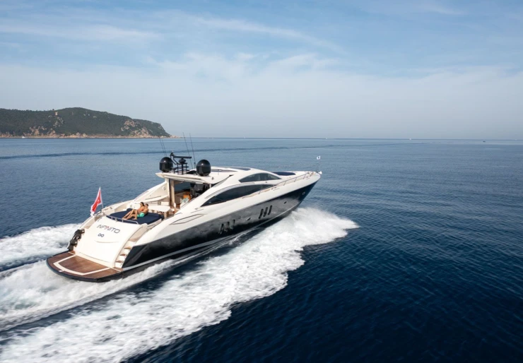 Sunseeker Predator 82 Porto-Vecchio | M/Y 'Infinito'