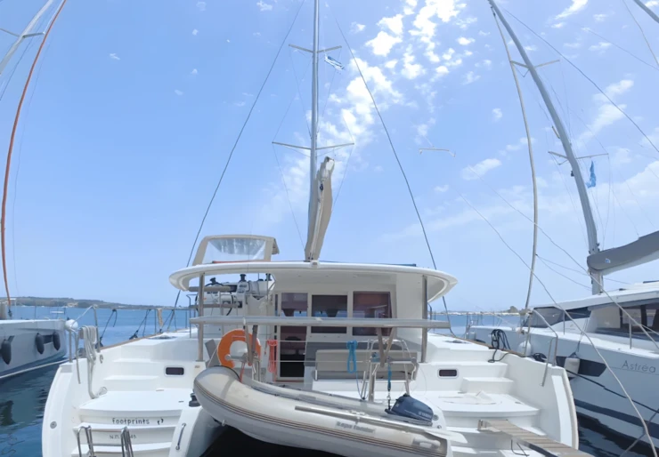 Lagoon 400 S2 Preveza | Footprints