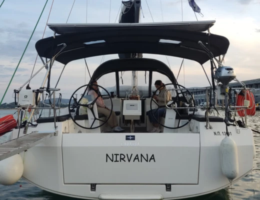 Bavaria C42