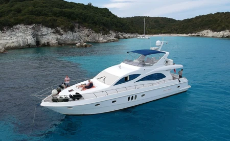 Majesty 66 Fly